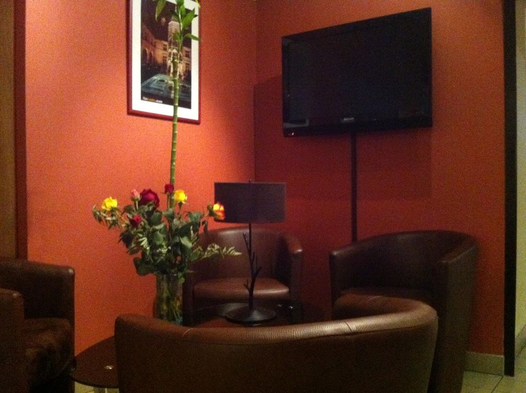 Kyriad Bourges Sud Restaurant photo